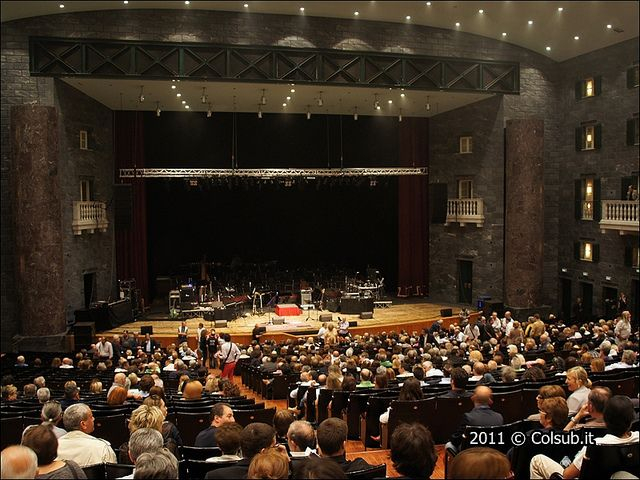 Il Teatro Carlo Felice presenta gli appuntamenti sinfonici e operistici di maggio e giugno 2021