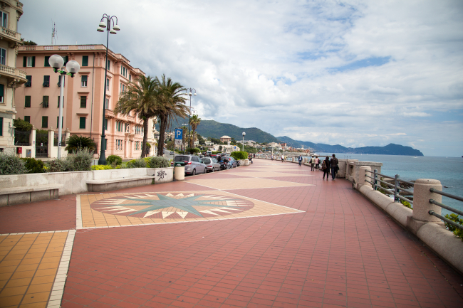Genova Verticale, Genova tutta da camminare