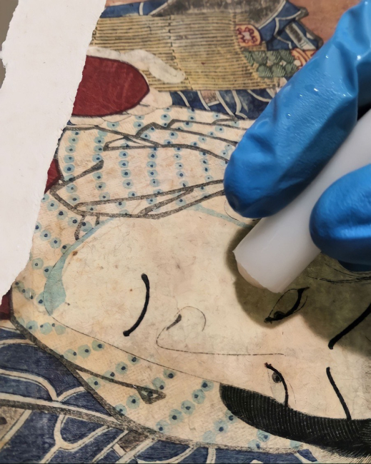 Uno sguardo da vicino: conservazione e restauro di sette stampe ukiyo-e