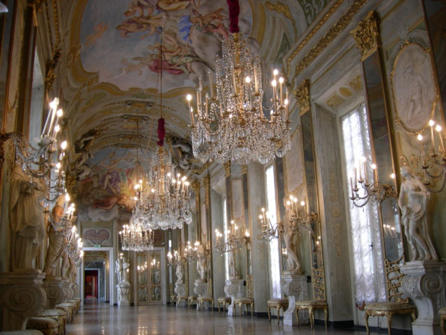 Palazzo Reale, Der Königspalast