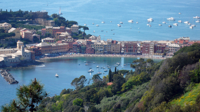 Il mare di Genova. Tante opportunità per vivere un’esperienza in blu.
