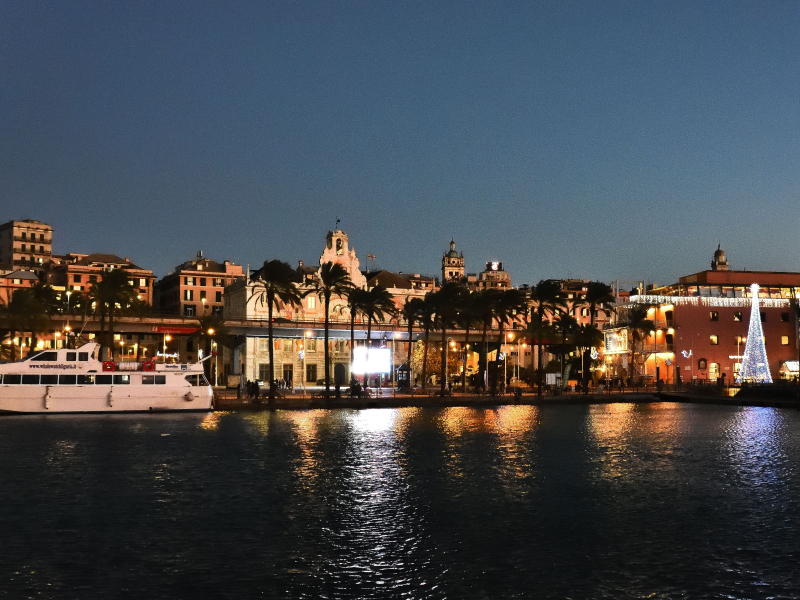 La Genova dei cantautori tra terra e mare 