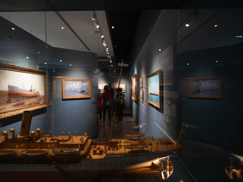 Yoga al Galata Museo del Mare