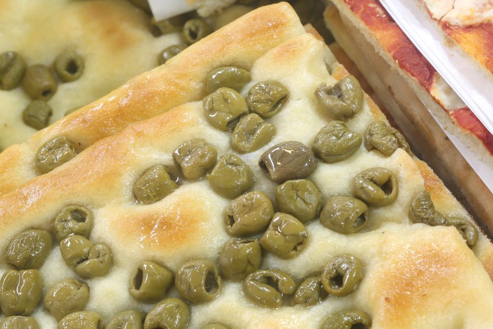 Focaccia con le olive