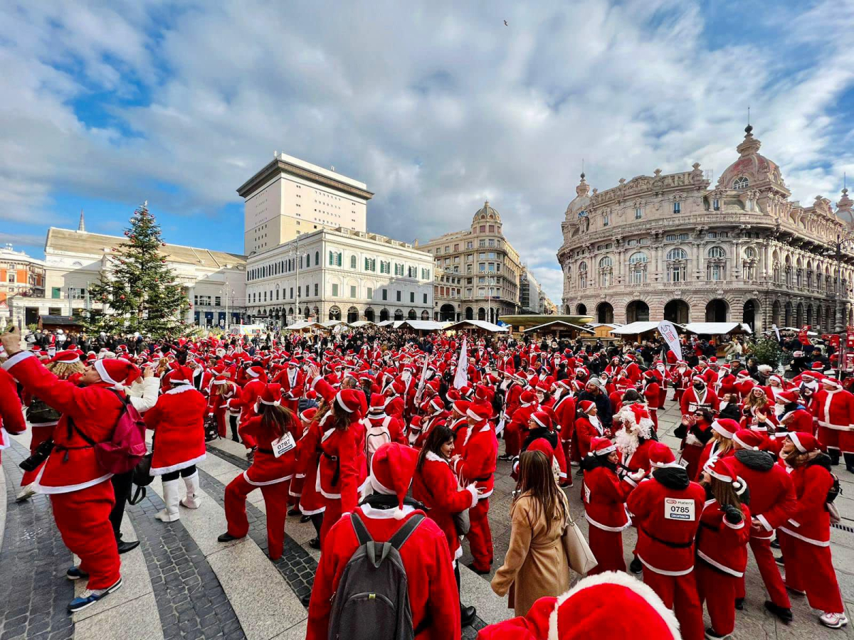 Camminata dei Babbi Natale 2023 (ph. MyTrekking) 