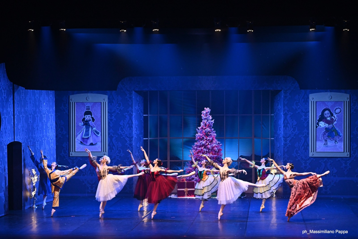 Schiaccianoci (photo Massimiliano Pappa, tratta dal sito del Politeama Genovese) 