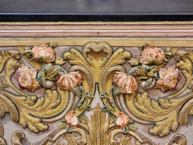 "Trionfo di virtù" - Ricami occidentali e orientali delle Raccolte genovesi