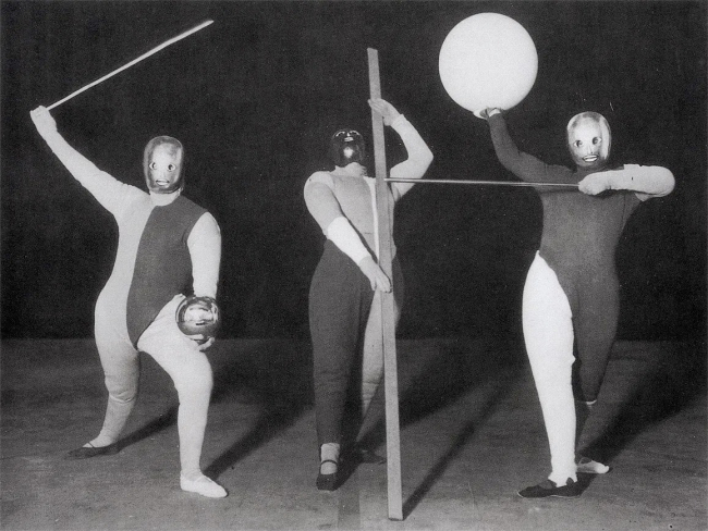 Bauhaus Reloaded: esposizione e tavola rotonda al Politecnico delle Arti a Palazzo Senarega.