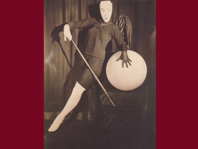 Bauhaus Reloaded: esposizione e tavola rotonda al Politecnico delle Arti a Palazzo Senarega.