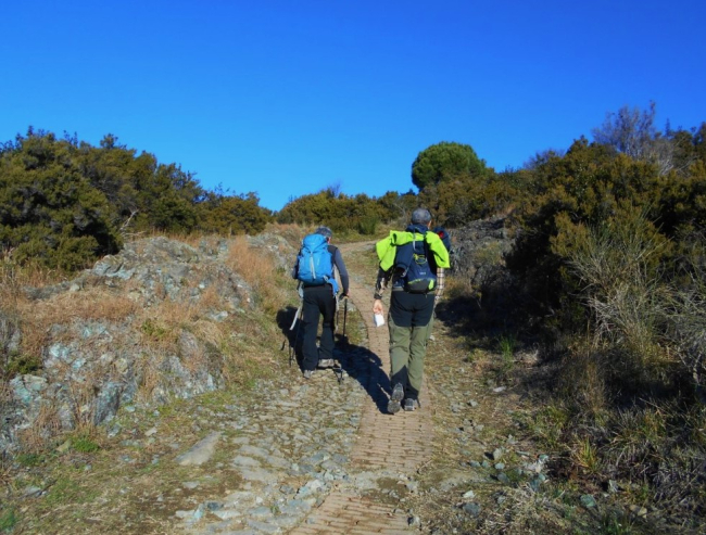 Hiking for future. Due weekend nel verde di Genova