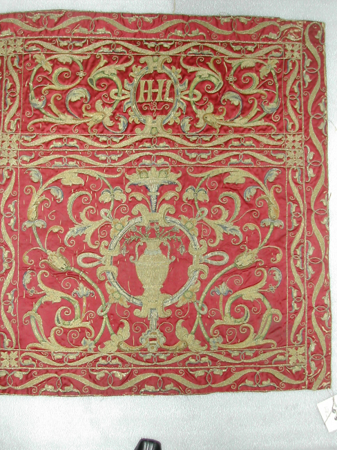 "Trionfo di virtù" - Ricami occidentali e orientali delle Raccolte genovesi