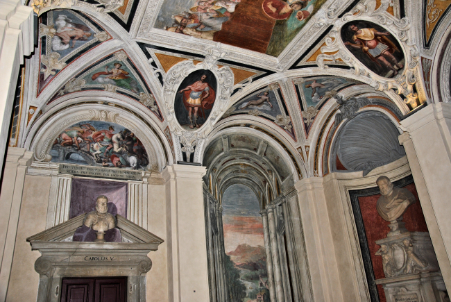  Palazzo Lercari Parodi 1