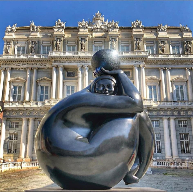 Una Passeggiata tra le opere di Jimenez Deredia a Genova