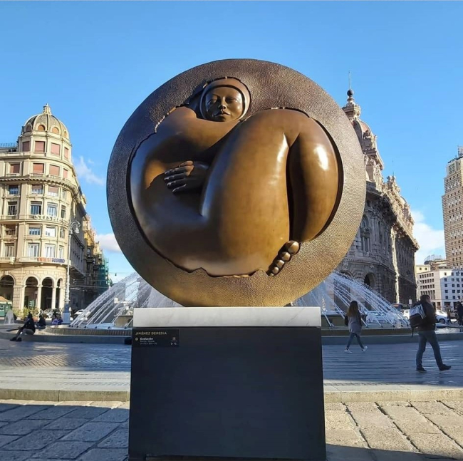 Una Passeggiata tra le opere di Jimenez Deredia a Genova