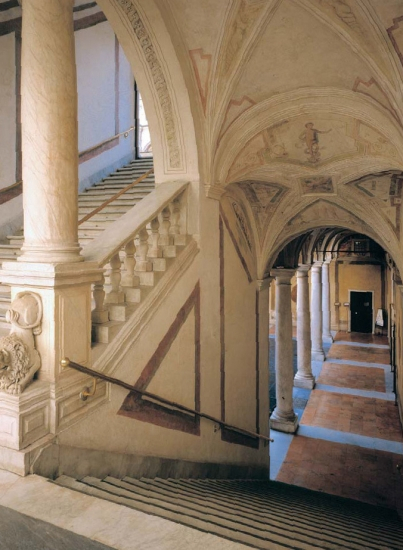 Дворцы дей Ролли-Достояние ЮНЕСКО