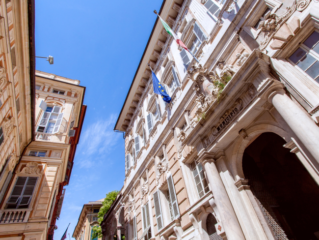 Respirare la nobiltà dei 42 Palazzi Patrimonio Unesco!