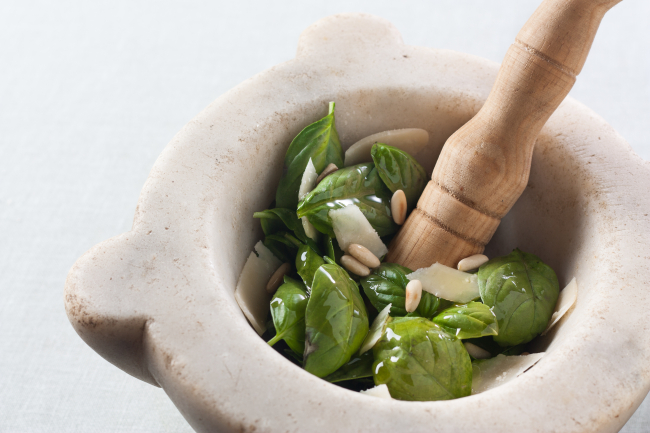 From the “happy hour” to the coking experience…. An occasion for everybody