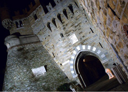 Castello Fuoriorario per le sere d'estate