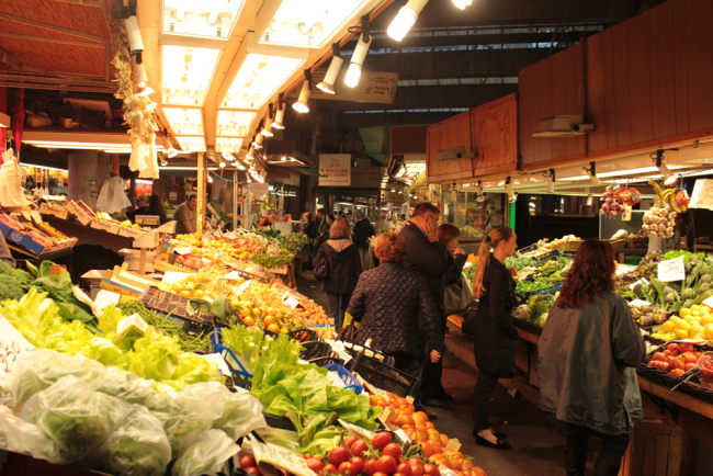 From the “happy hour” to the coking experience…. An occasion for everybody