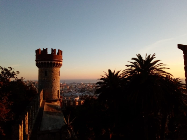 Castello D'Albertis alle luci del tramonto