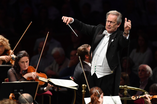 CARLO FELICE - johneliotgardiner_proms17_© Chris Christodoulou