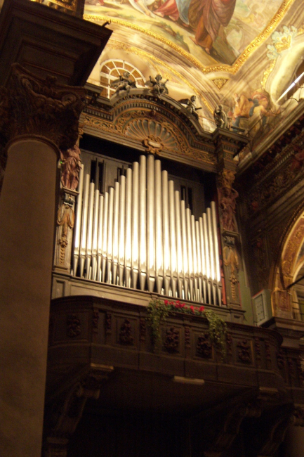 ARTE E MUSICA . organo voltri