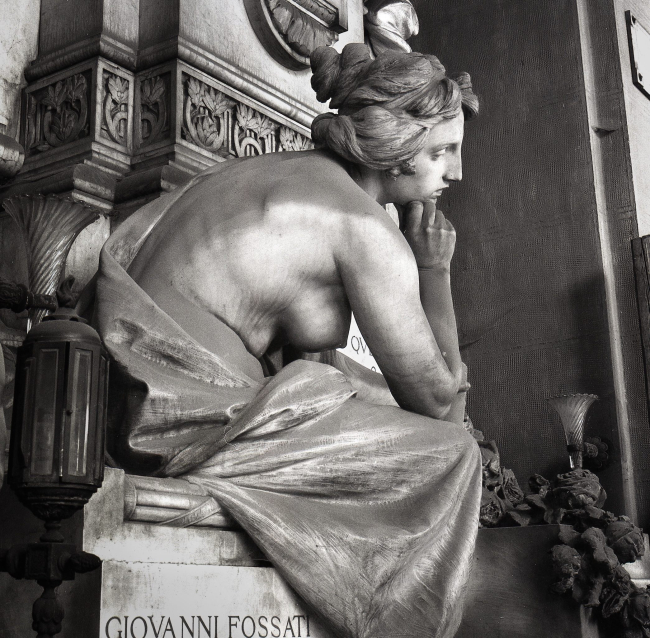 SGUARDI - 4 - Archivio Giuliana Traverso di Orietta Bay