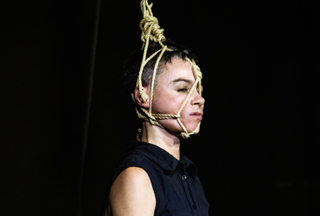 CIRCUMNAVIGANDO - EZ_elenazanzu_foto-filippo-serra