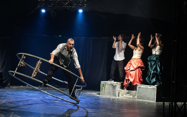 CIRCUMNAVIGANDO - Hesperus_1