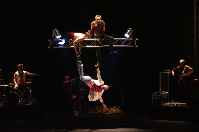 CIRCUMNAVIGANDO 25 Deserance_CircoZoè_3