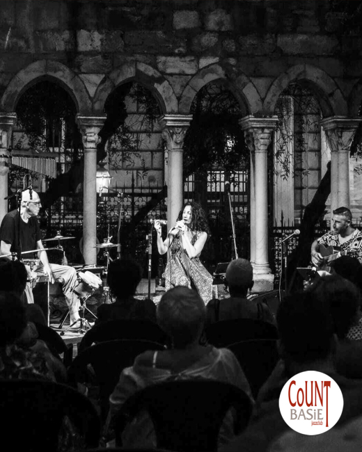 COUNTBASIE - voz-cordas-batuque28_53